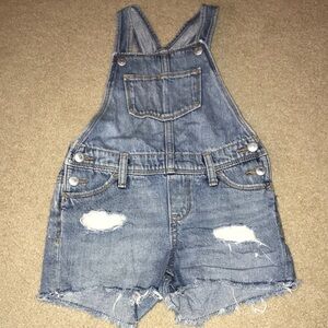 Old Navy size S (6-7) Denim Blue Kids One Piece Overalls